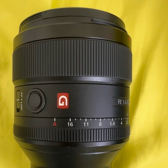Used Sony FE 85mm f/1.4 GM Lens for Sony E Mount Excellent